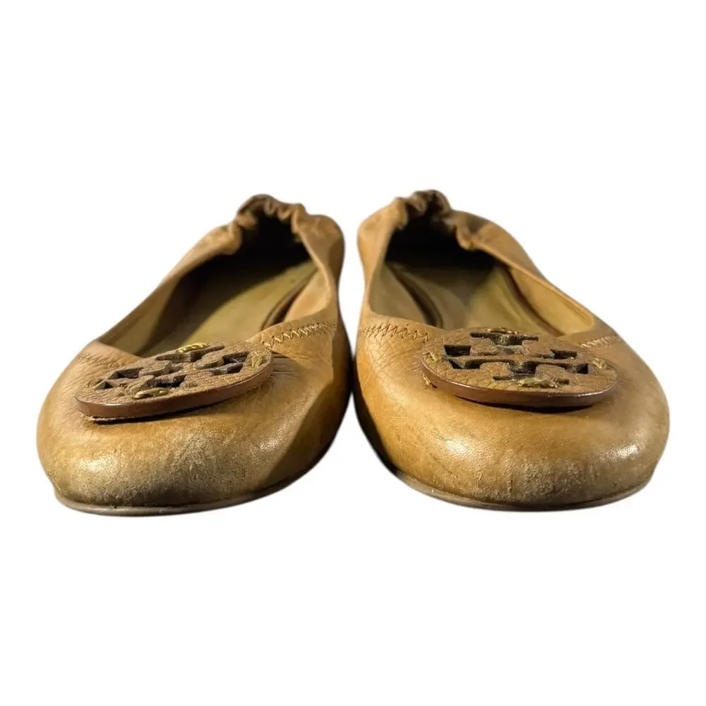 Tory Burch Reva Ballet Flats Brown 8 M Camel Leather Logo Medallion Elastic Back